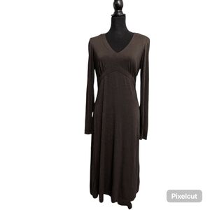 Anne Taylor Loft Chocolate Colored Maxi Dress. Zip up Side Size: 6